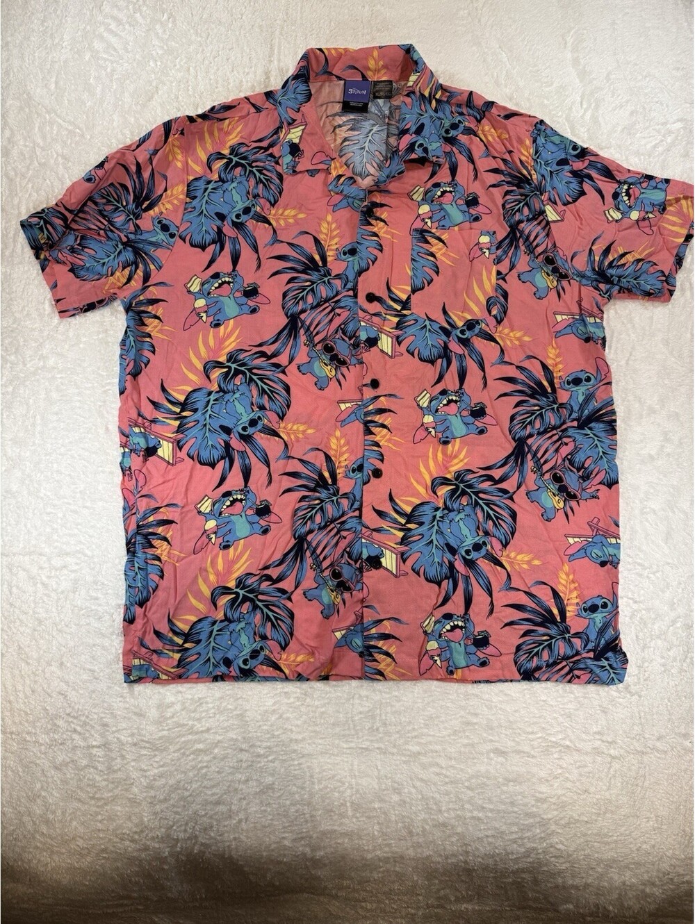 NWTDisney Lilo & Stitch Camp Button Up Shirt Mens XL Pink Floral Hawaiian A1014